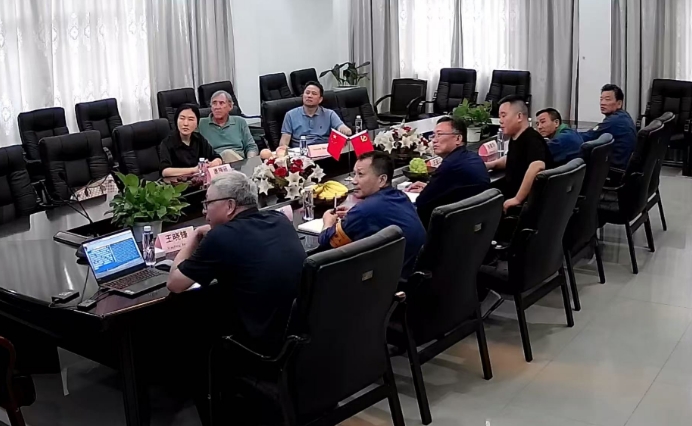 愛通(tong)公司史蔕芬(fen)先生訪問興晟